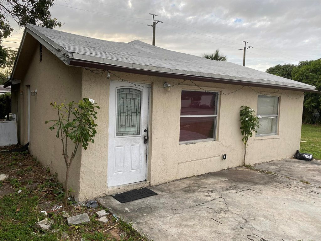 Photo of 3919 Kirk Road, Lake Worth, FL 33461 (MLS # R10942470)