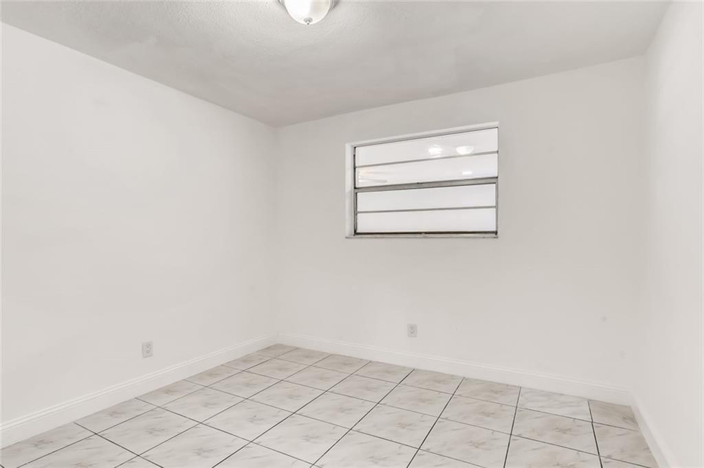 Lauderdale Lakes West Gat - Residential