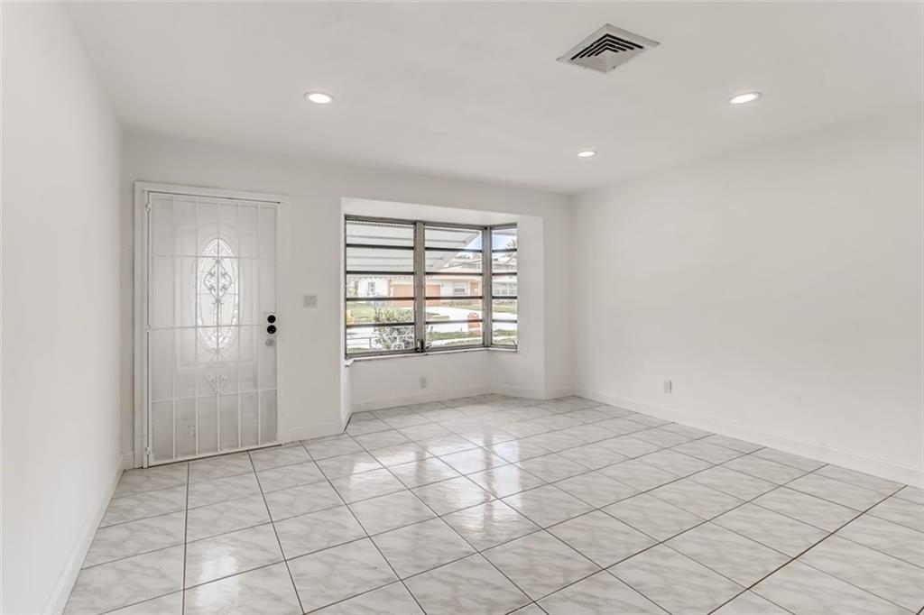 Lauderdale Lakes West Gat - Residential