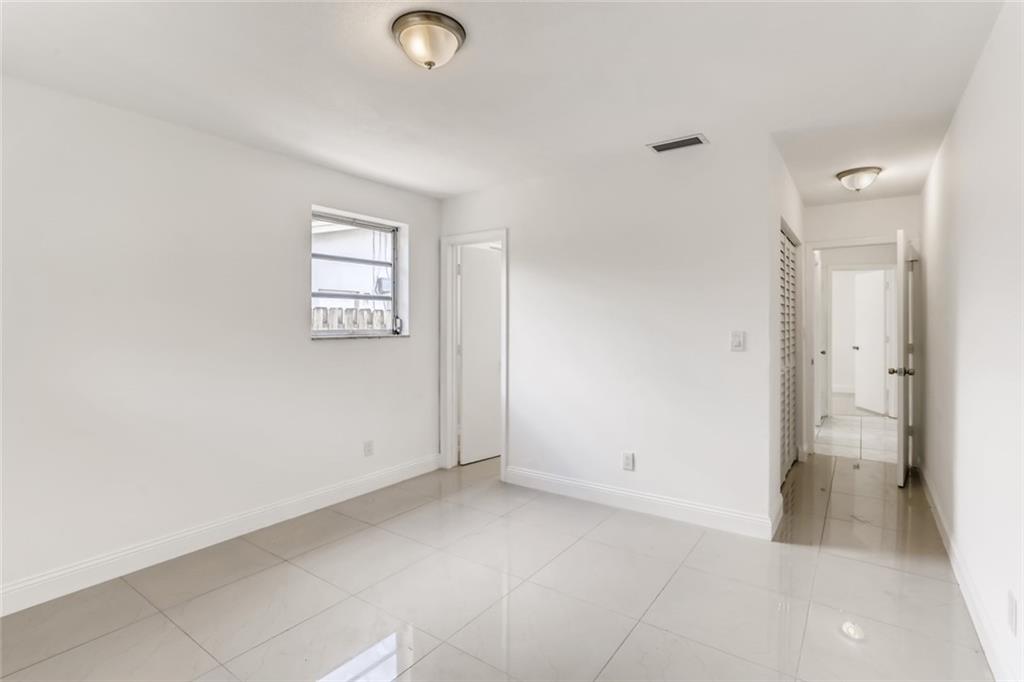 Lauderdale Lakes West Gat - Residential
