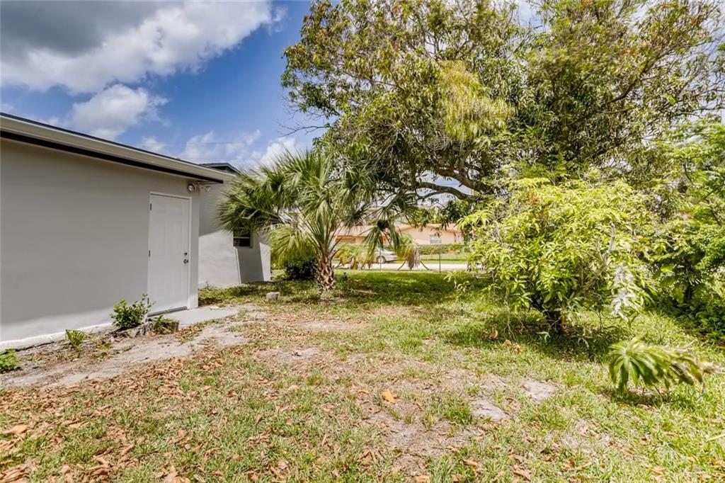 Lauderdale Lakes West Gat - Residential