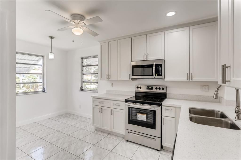 Lauderdale Lakes West Gat - Residential
