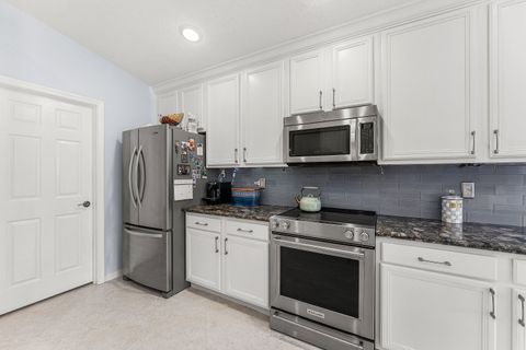 Tiny photo for 8335 Duomo Circle, Boynton Beach, FL 33472 (MLS # B26014923)