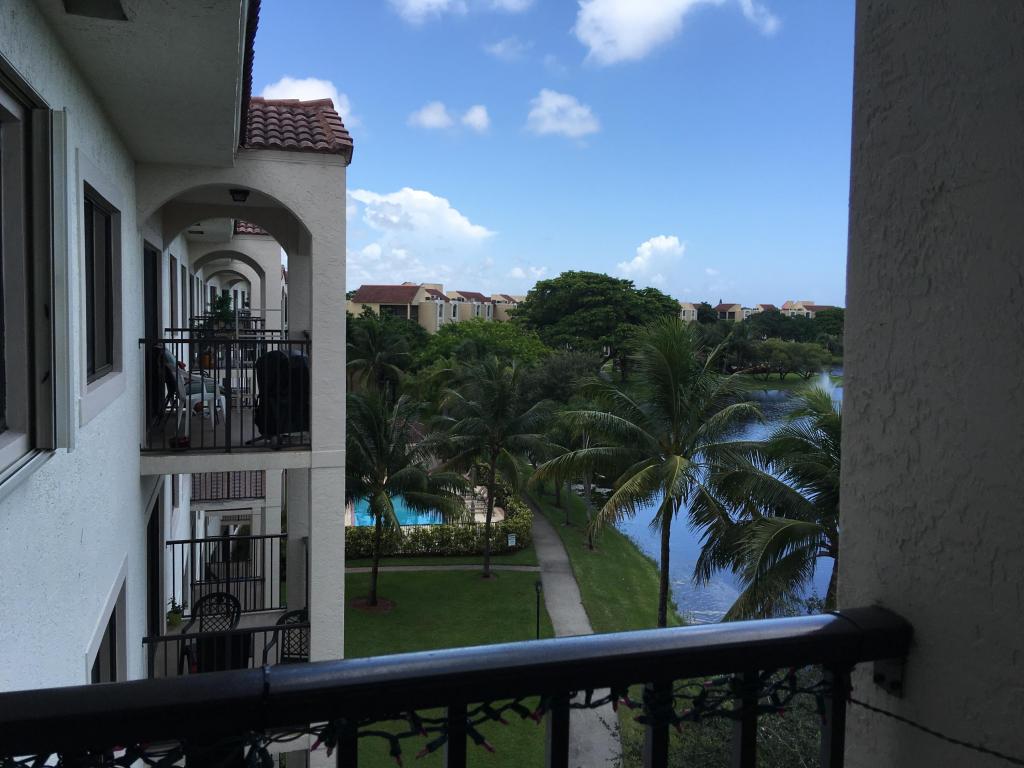 ST TROPEZ CONDO - Residential