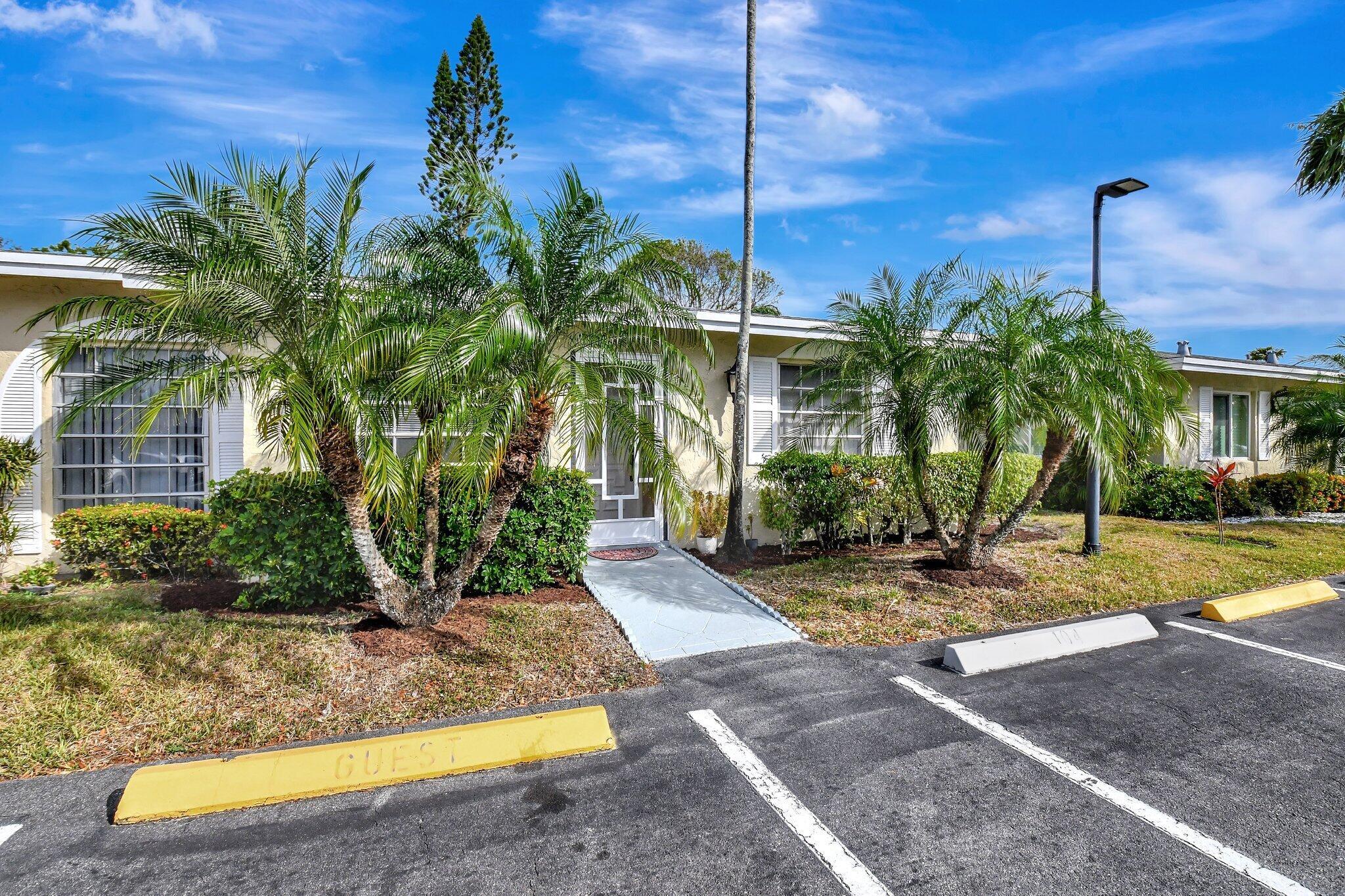 13745 Flora Place Unit D