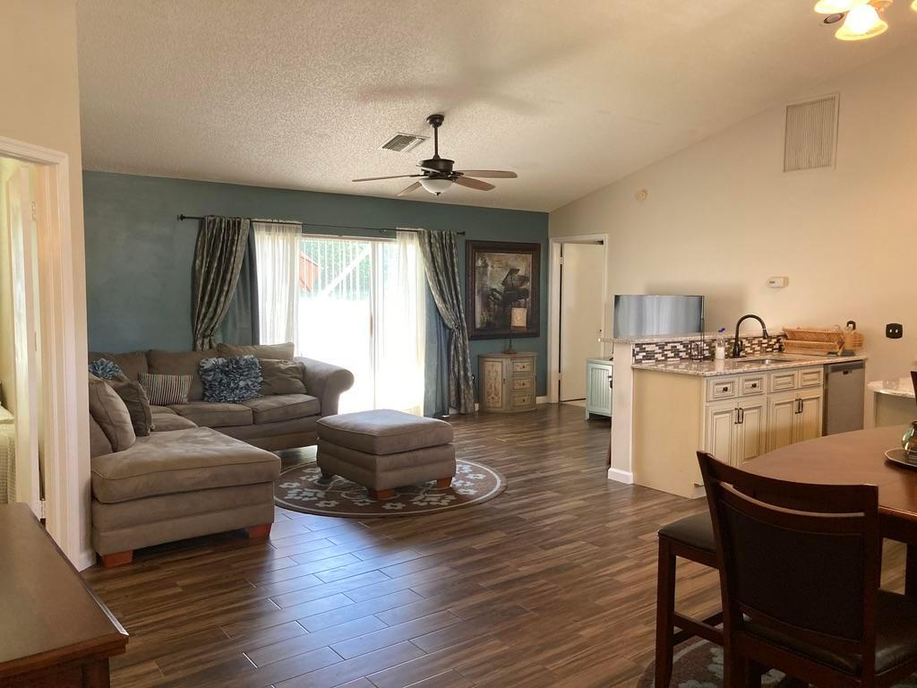 13016 Meadowbreeze Drive