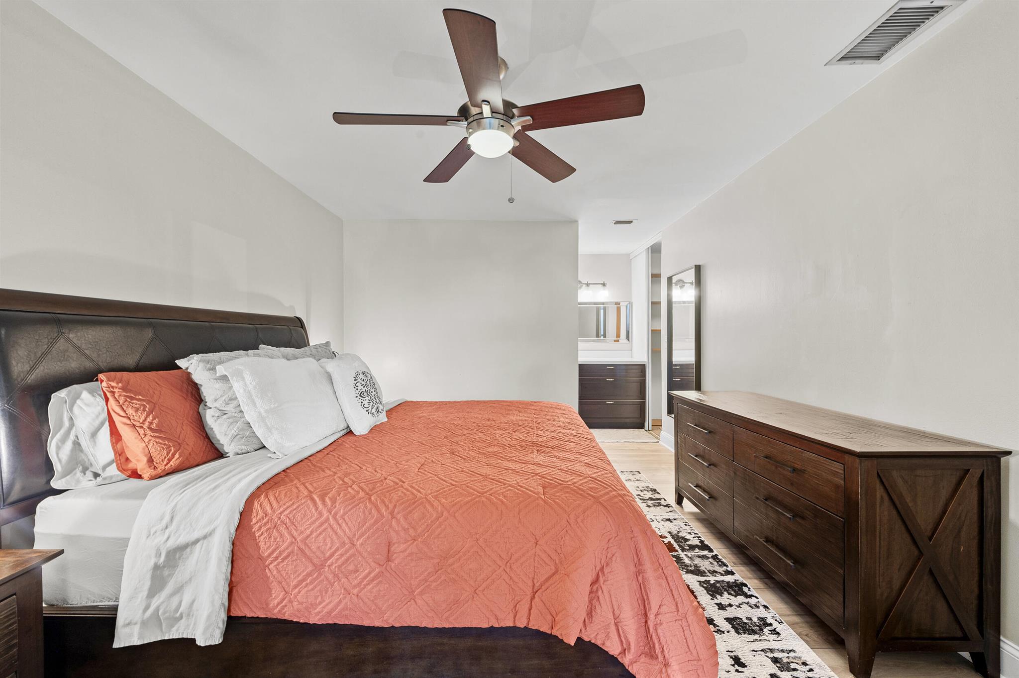 BAYWOOD VILLAGE II-C COND - Residential