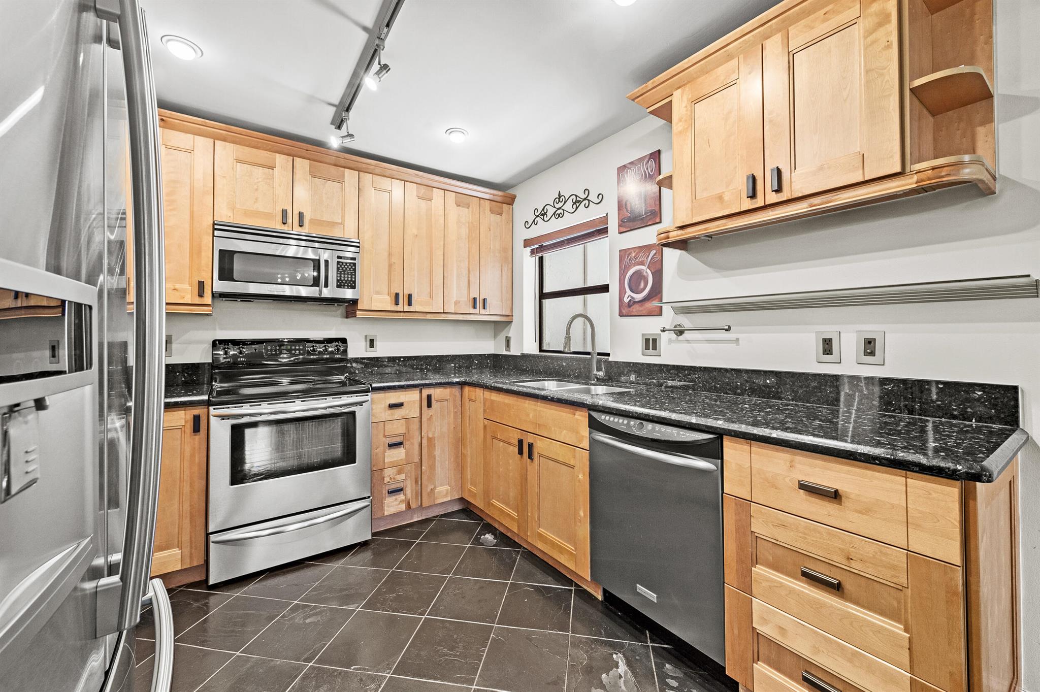 BAYWOOD VILLAGE II-C COND - Residential