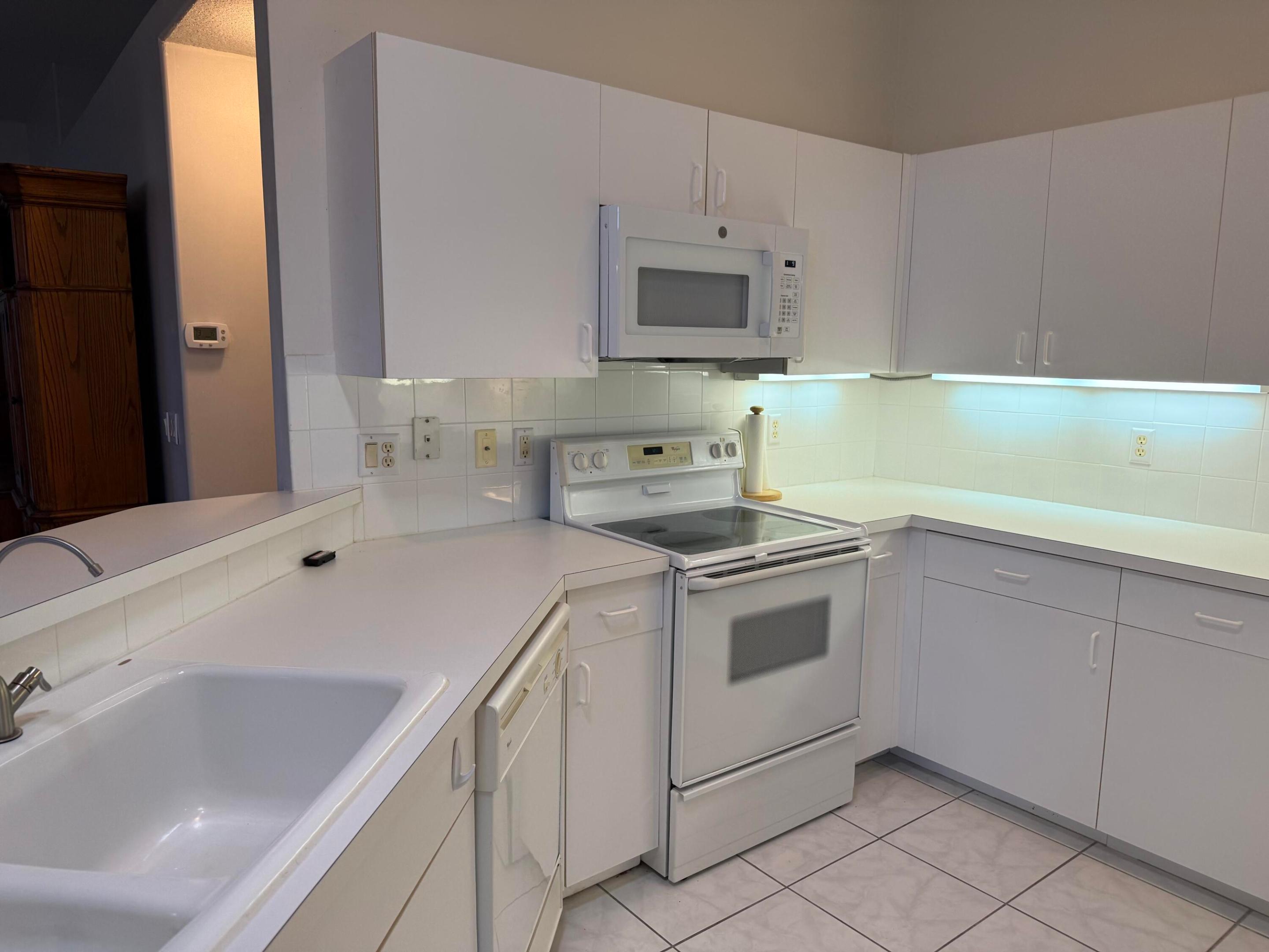 Kings Isle - Residential