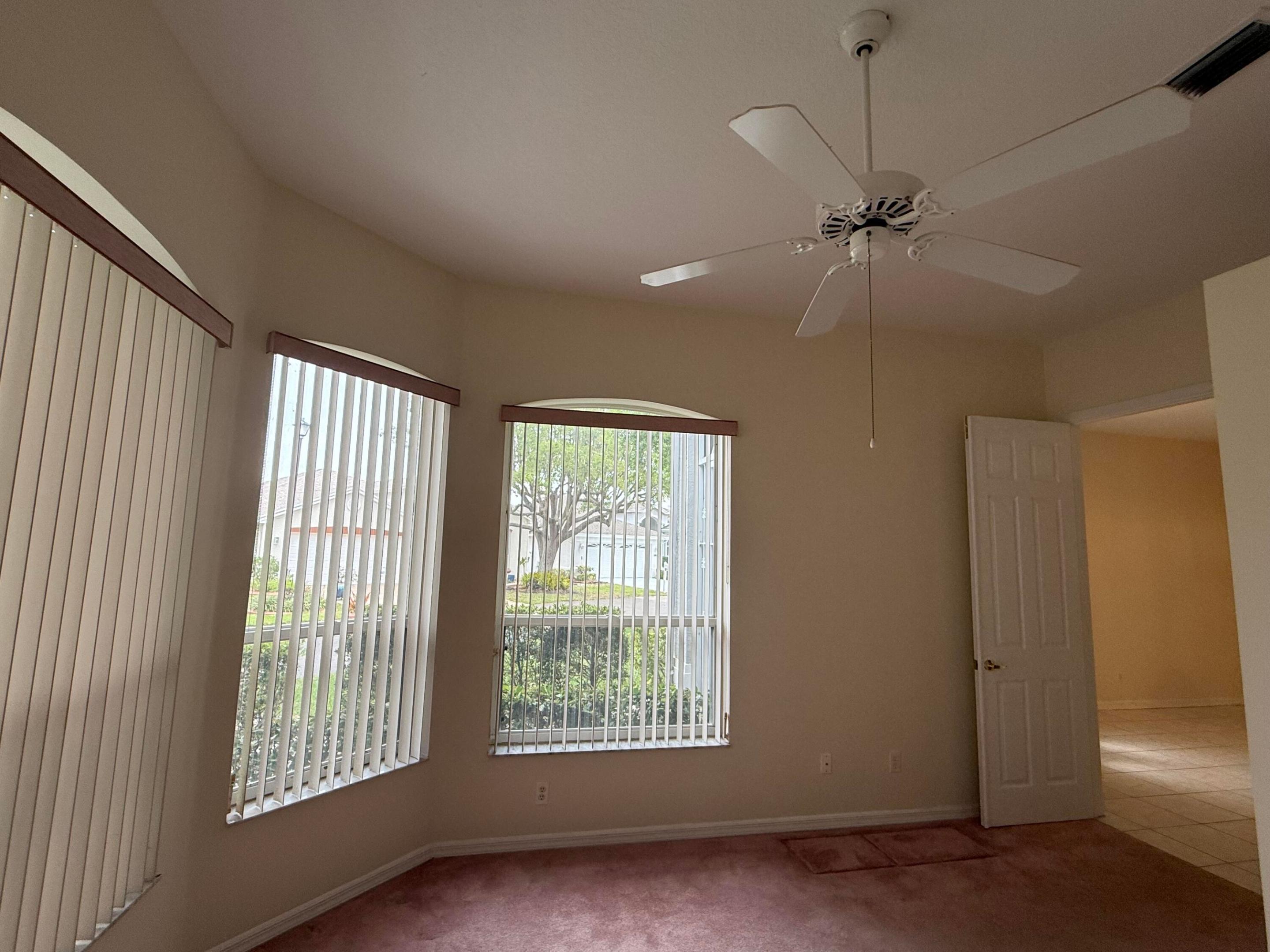 Kings Isle - Residential