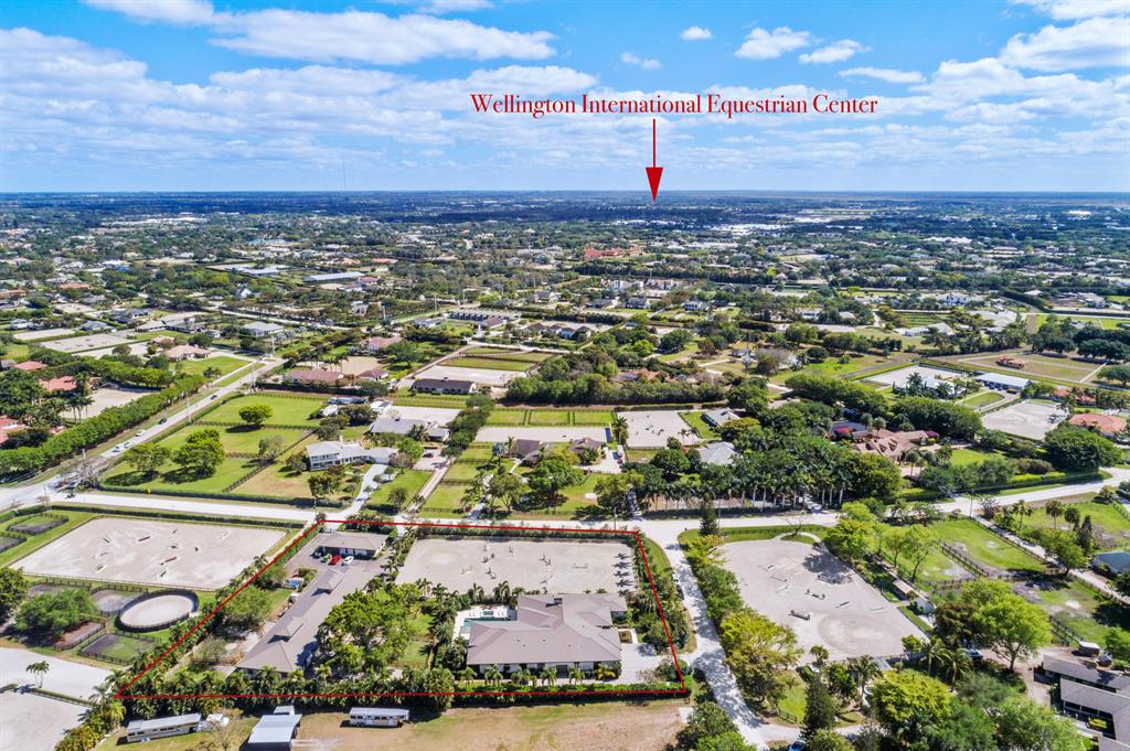 SADDLE TRAIL PARK OF WELLINGTON - Residential