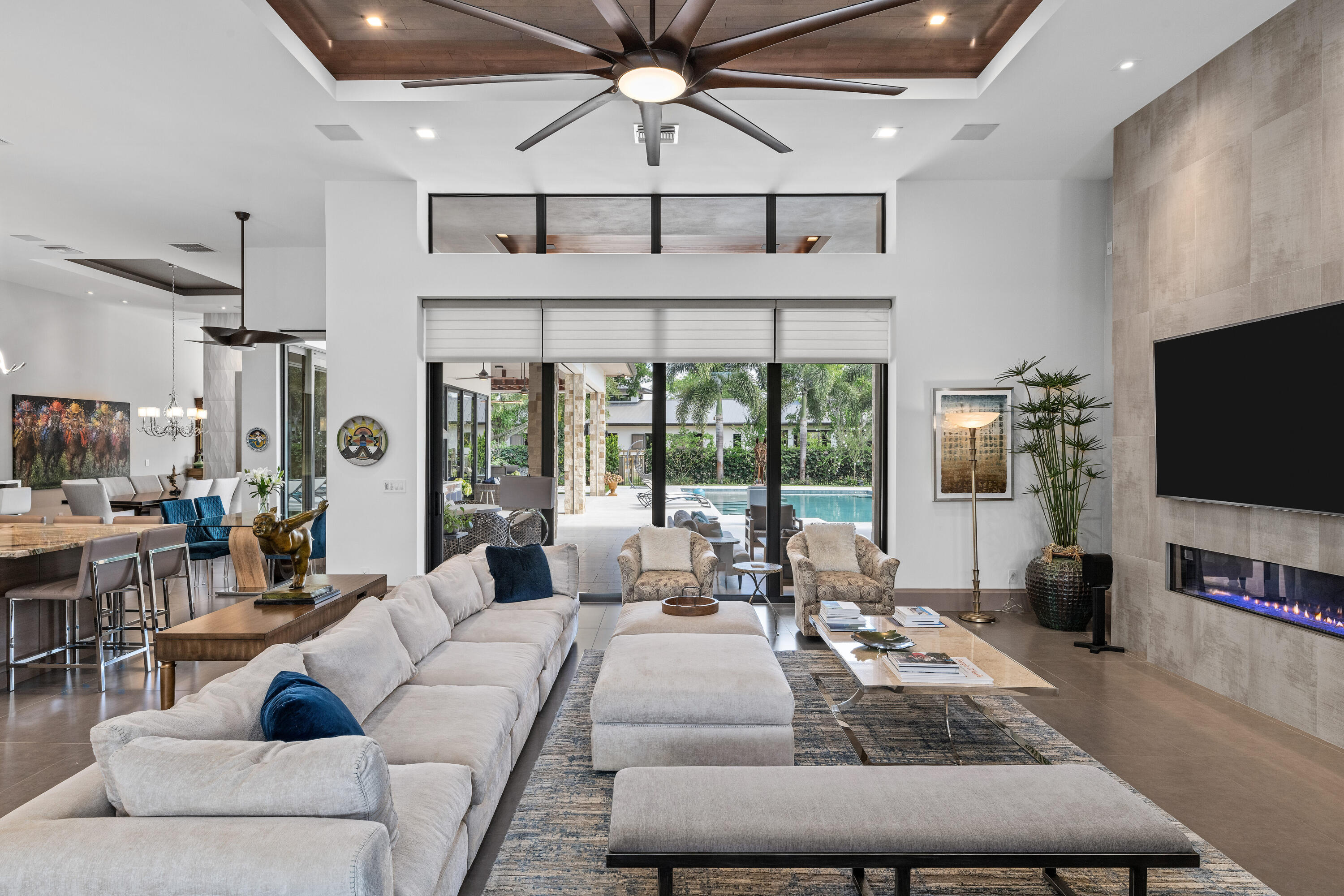 SADDLE TRAIL PARK OF WELLINGTON - Residential