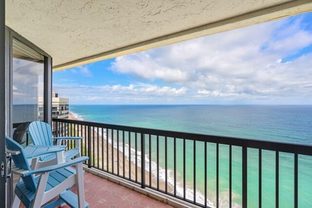 PENTHOUSE CONDO! 20th Floor Renovated 2/2 condo w/ newer furnishings & fixtures. Turnkey & available from 9/1/25 to 12/31/25 (some flexibility) Impact windows, sliders and accordion shutters. Primary BR features balcony access w/ a clear ocean view. Electric Blinds in the primary BR/great rm & Plantation Shutters in 2nd BR & kitchen. Built in workspace overlooks Nettles Island. Islandia has 24 hr manned gate, BBQ, 2 pools, hot tub, Bocci, tennis/pickleball, lobby w/ fitness center, & storage w/beach chairs incl. Location is an easy beach walk to nearby Shuckers restaurant. Minutes to downtown Jensen. Don't forget the variety of seashells & sharks teeth! Polarized glasses recommended to help spot a variety of ocean creatures! Internet/cable/water included