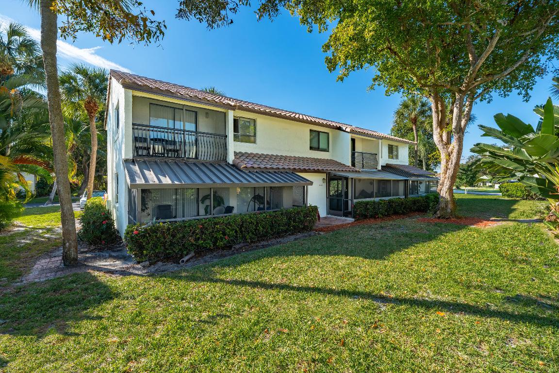 7200 NW 2nd Avenue 70