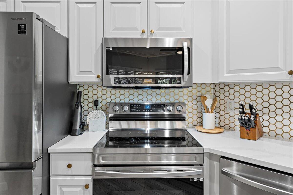 CASTLE PINES CONDOMINIUM - Residential