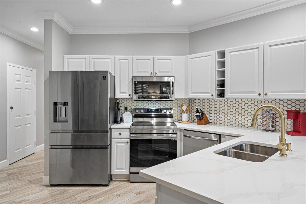 CASTLE PINES CONDOMINIUM - Residential