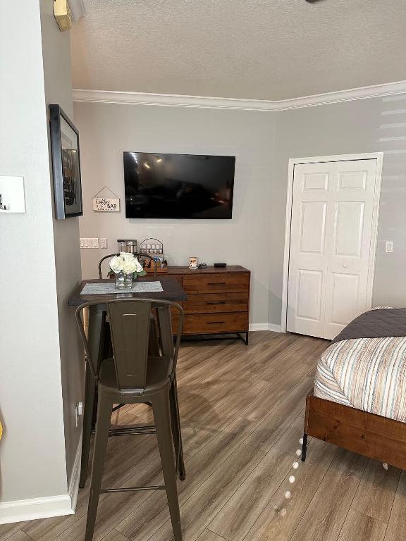 CASTLE PINES CONDOMINIUM - Residential