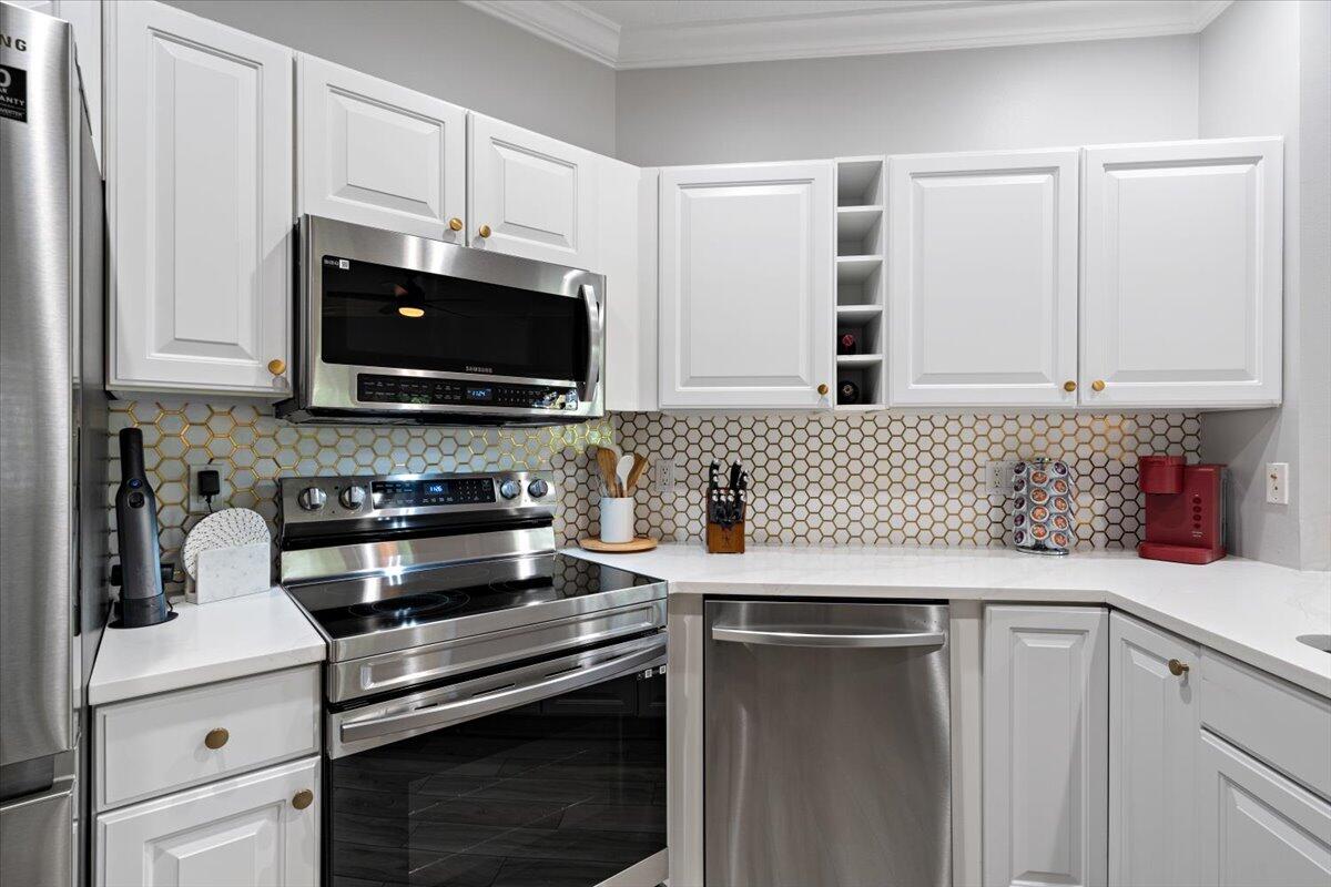 CASTLE PINES CONDOMINIUM - Residential