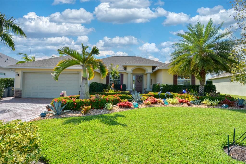 Photo of 460 SW Vista Lake Drive, Port Saint Lucie, FL 34953 (MLS # R10754894)