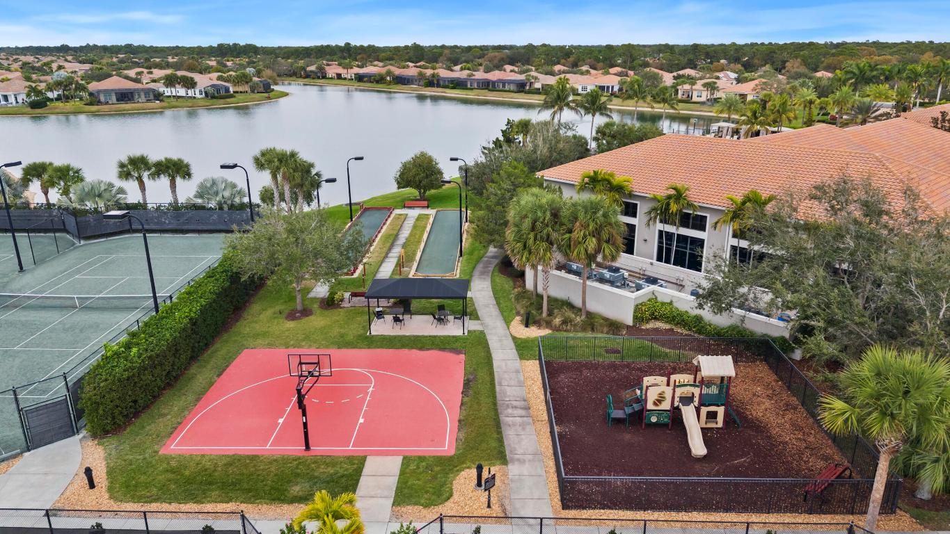 VERANO PUD NO 1 PLAT NO 20 - Residential