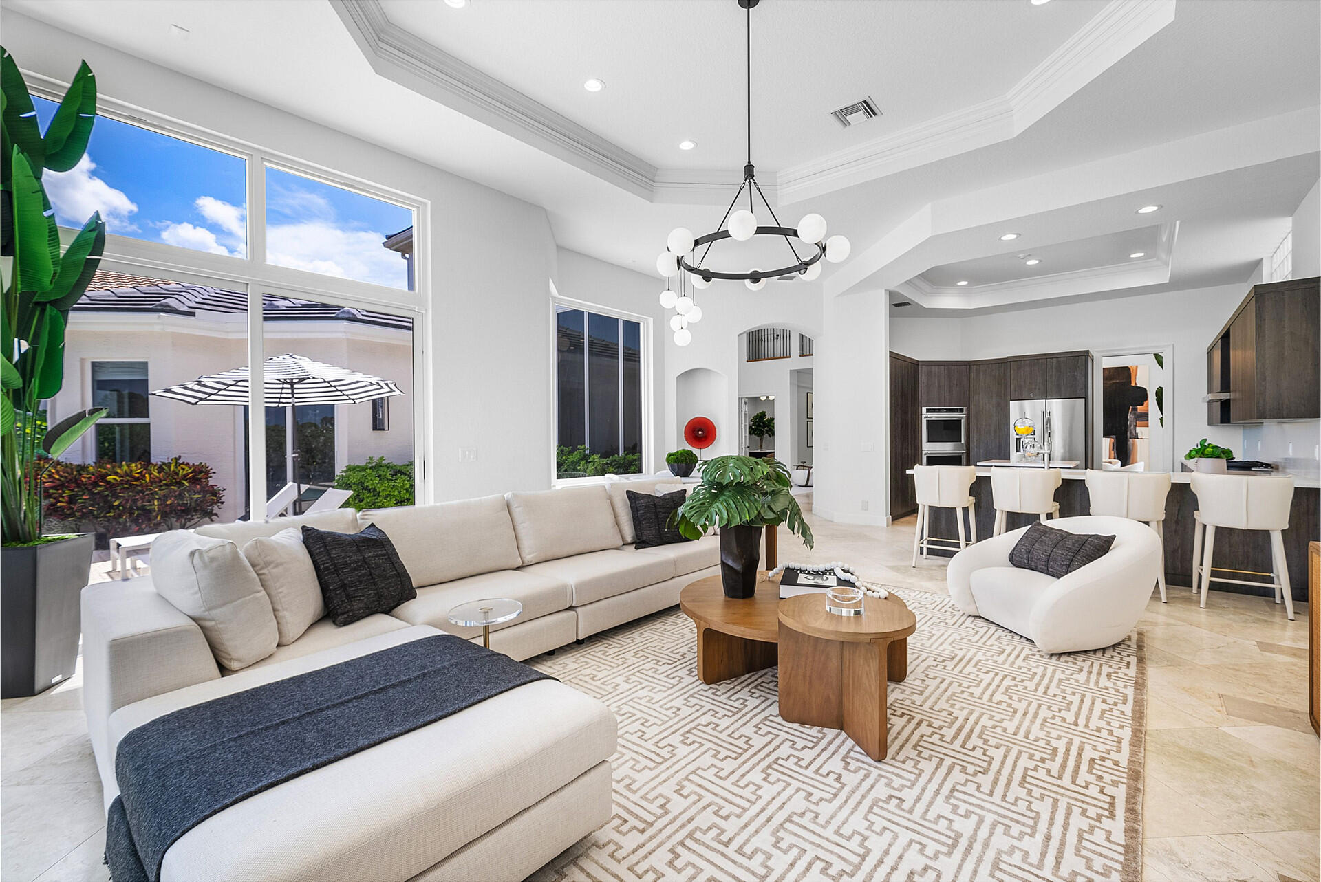 BRISTOL POINTE - Residential