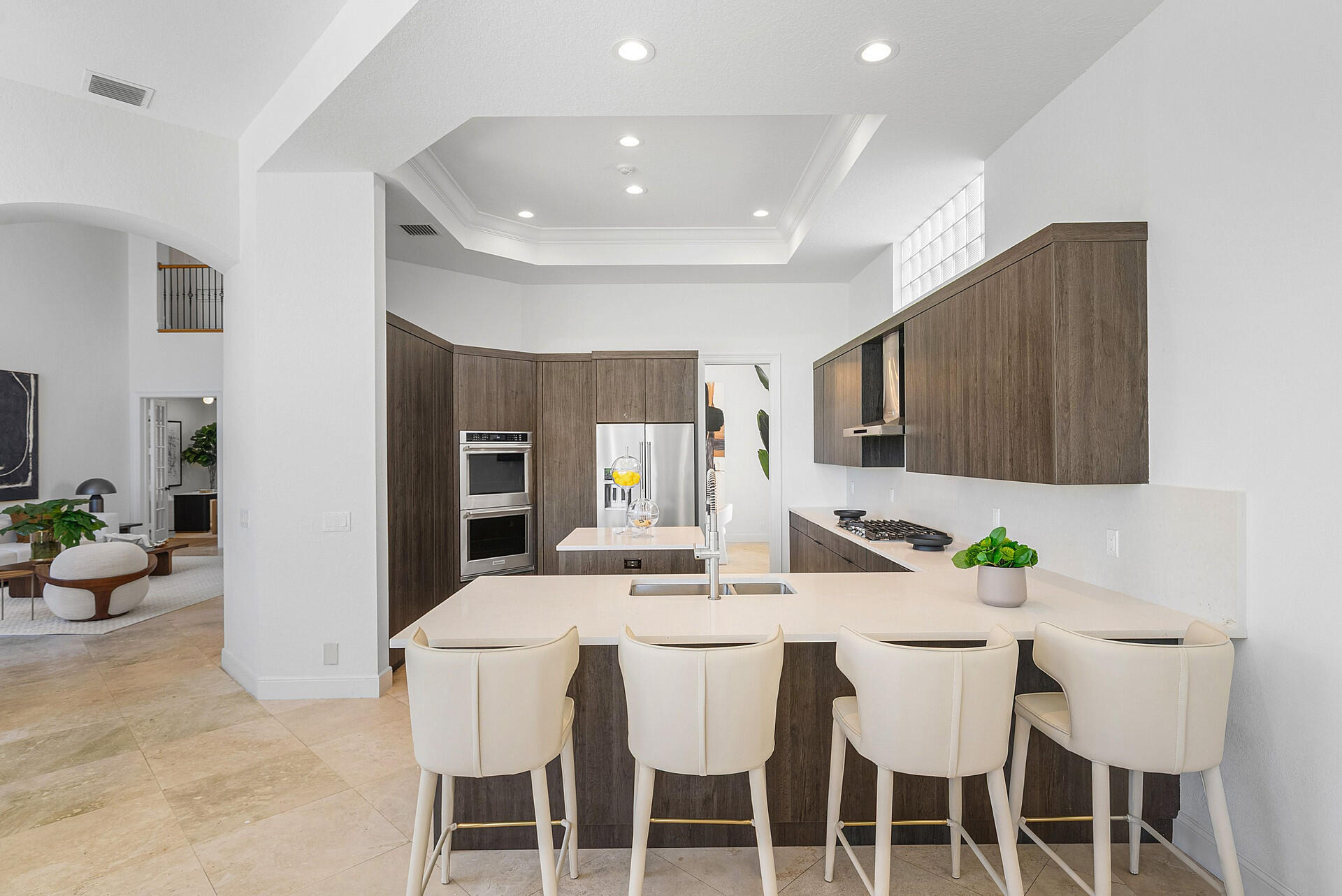 BRISTOL POINTE - Residential