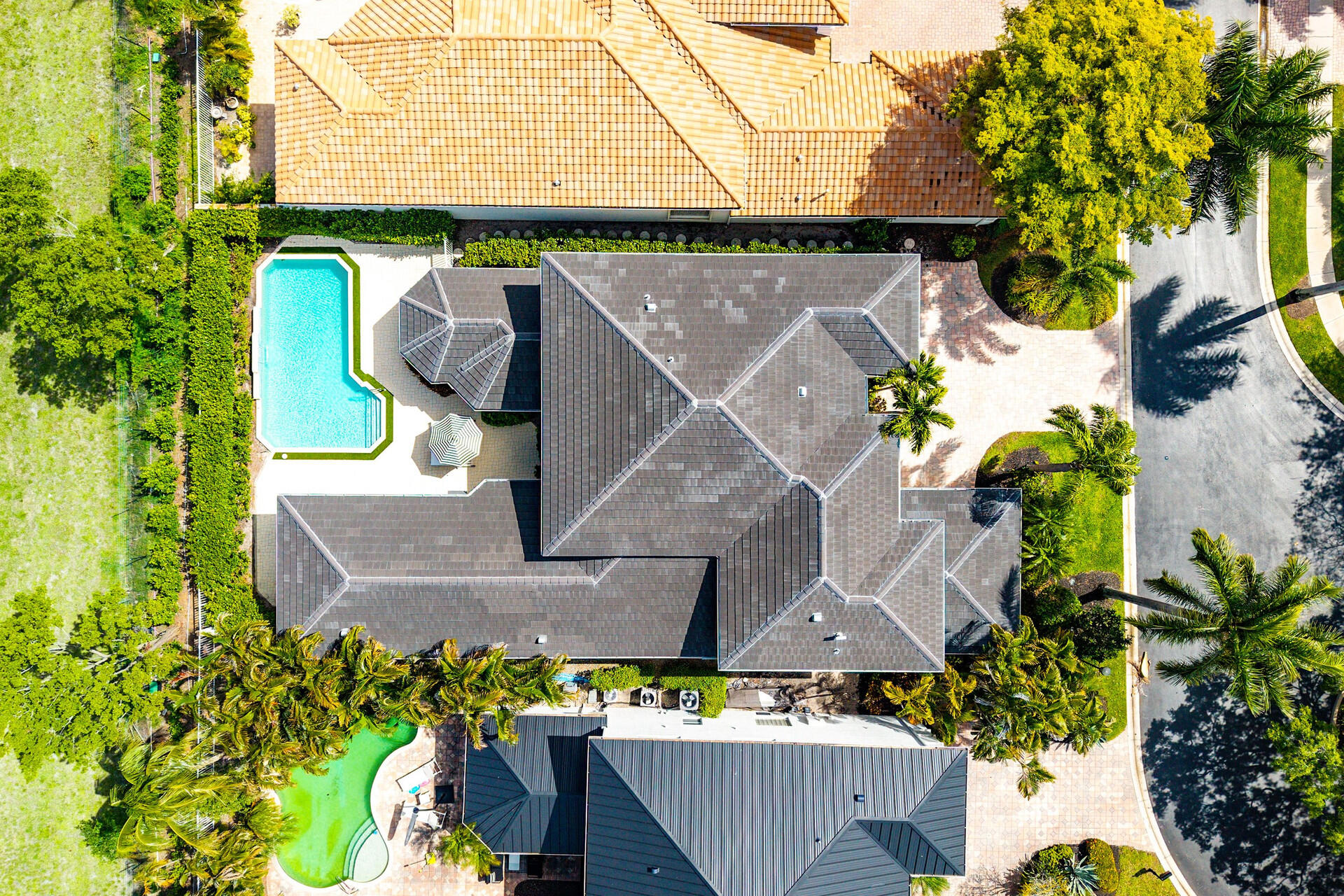 BRISTOL POINTE - Residential