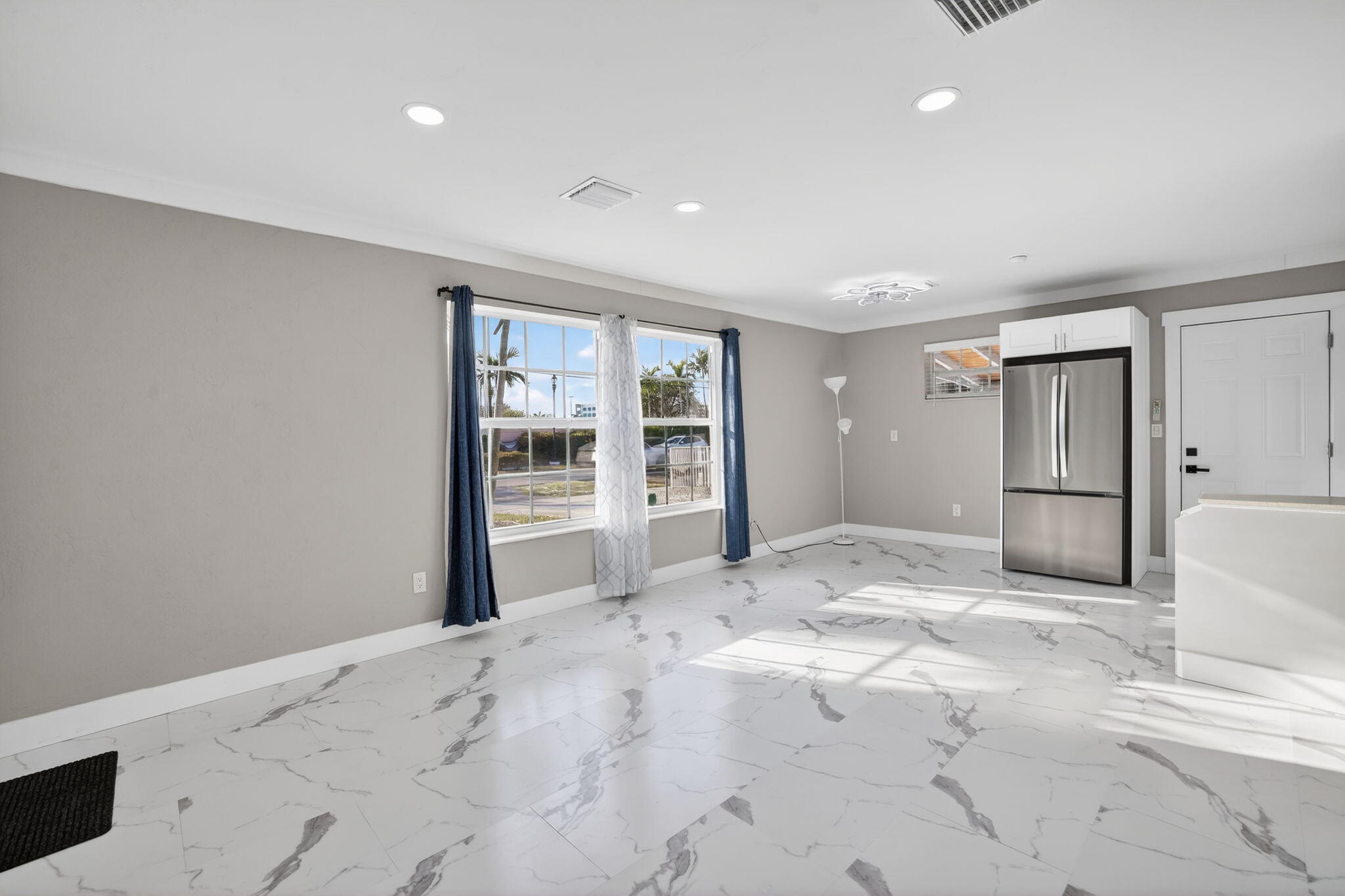 WOODLAND PARK AMD PLAT - Residential Lease