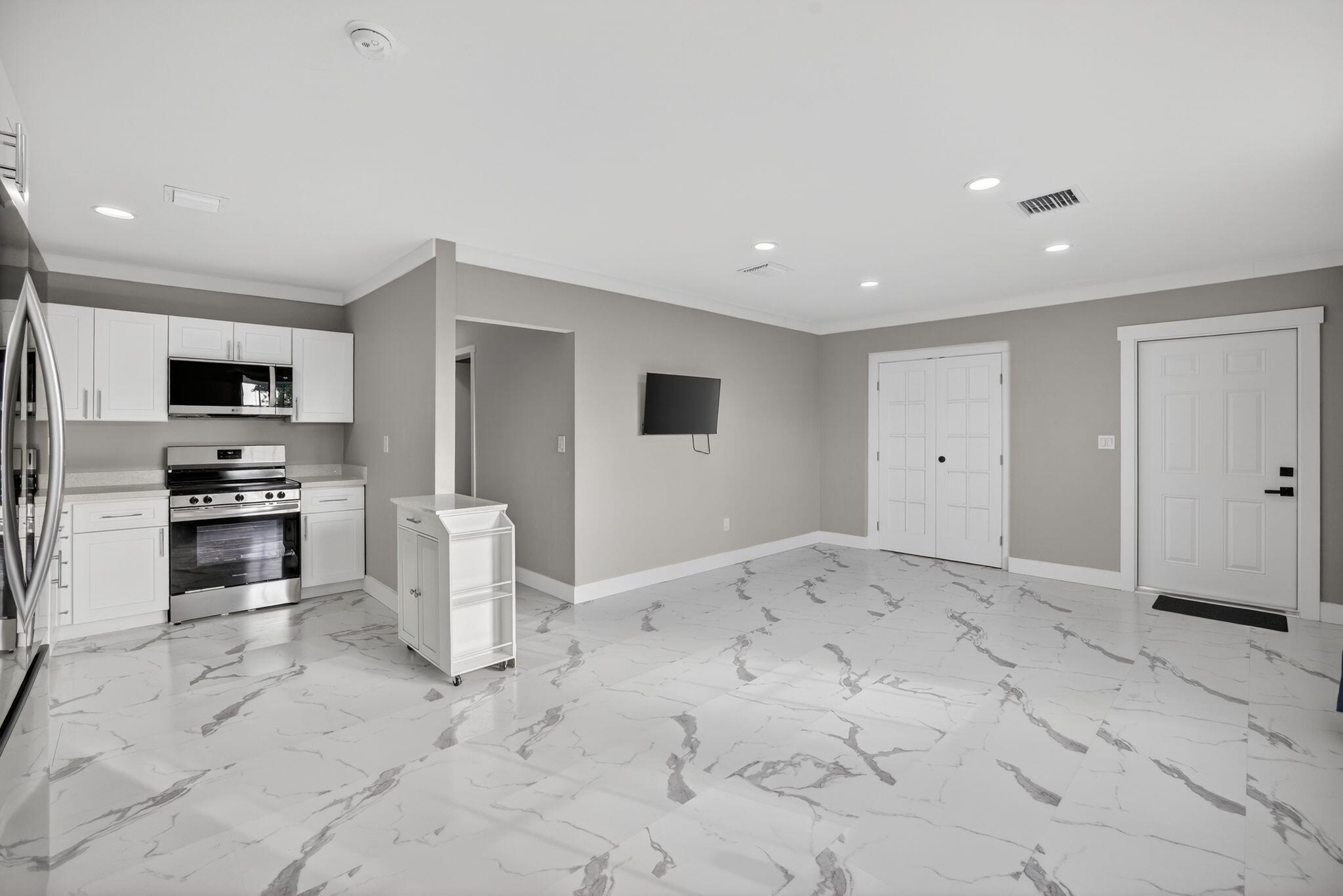 WOODLAND PARK AMD PLAT - Residential Lease