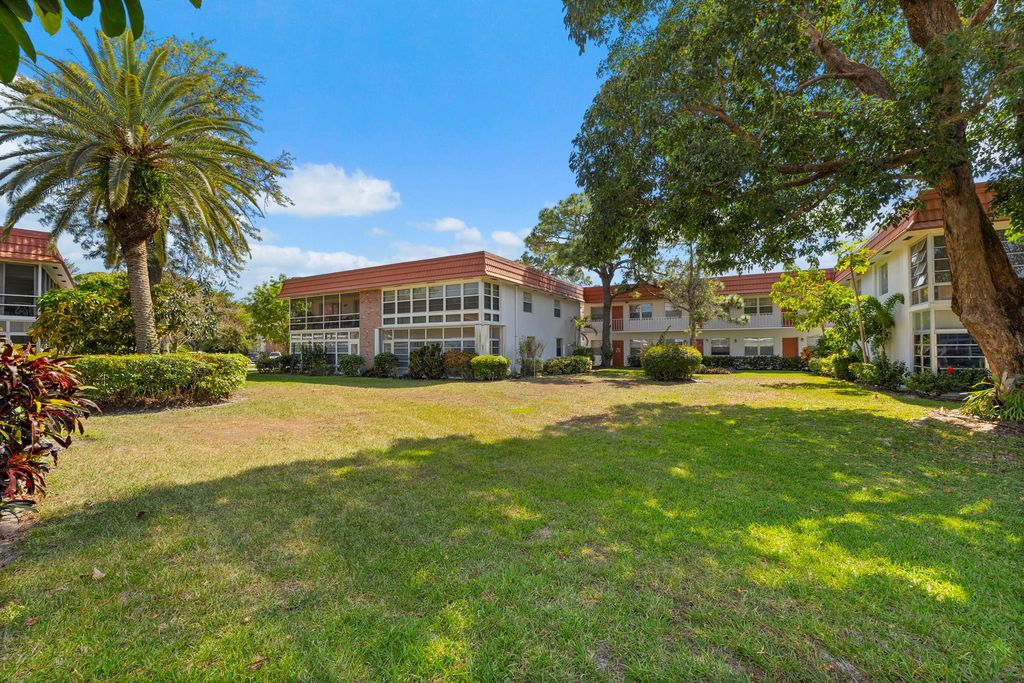 Photo of 2600 SE Ocean Boulevard #Q1, Stuart, FL 34996 (MLS # R10995624)