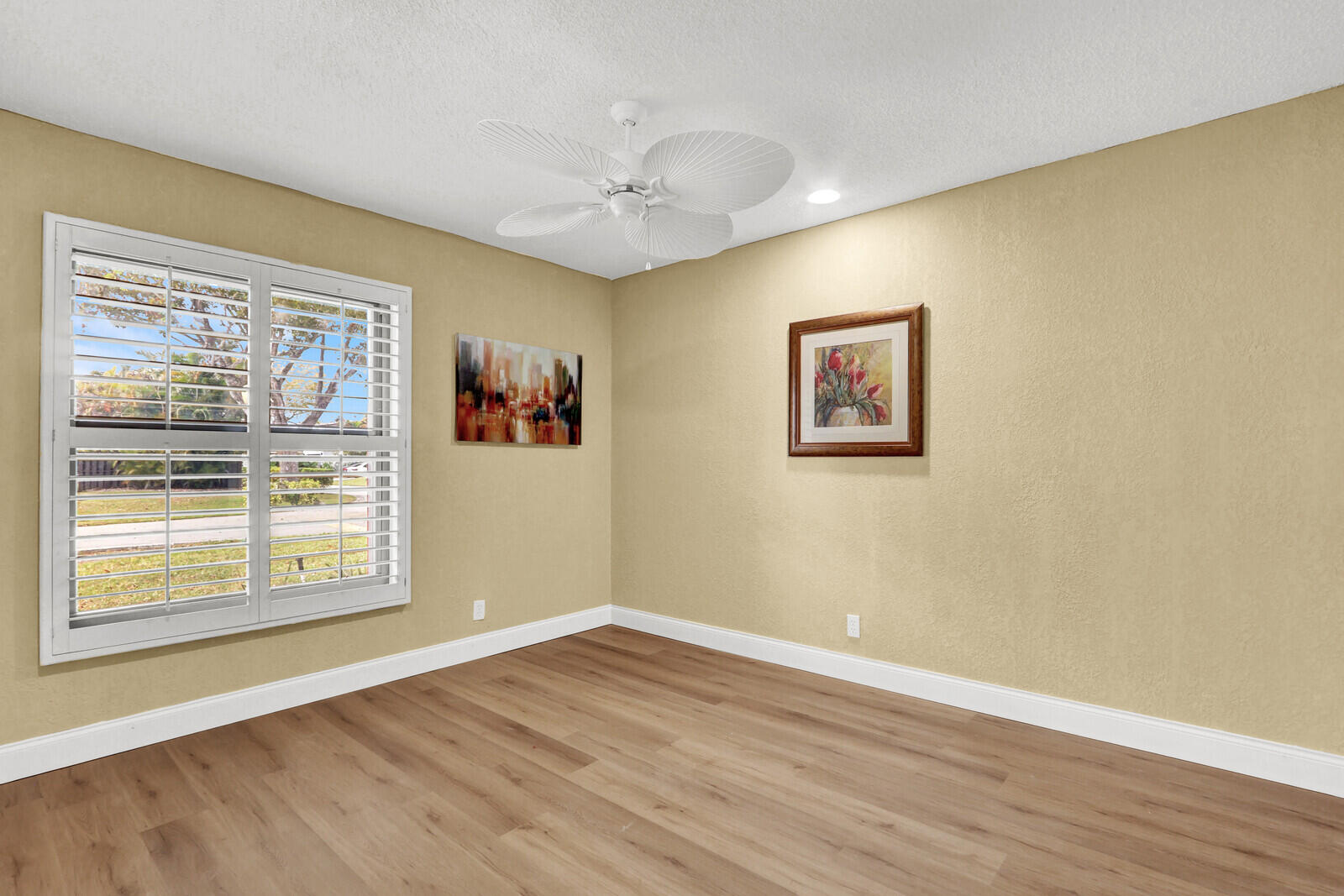 VISTA VERDE SEC 1 - Residential