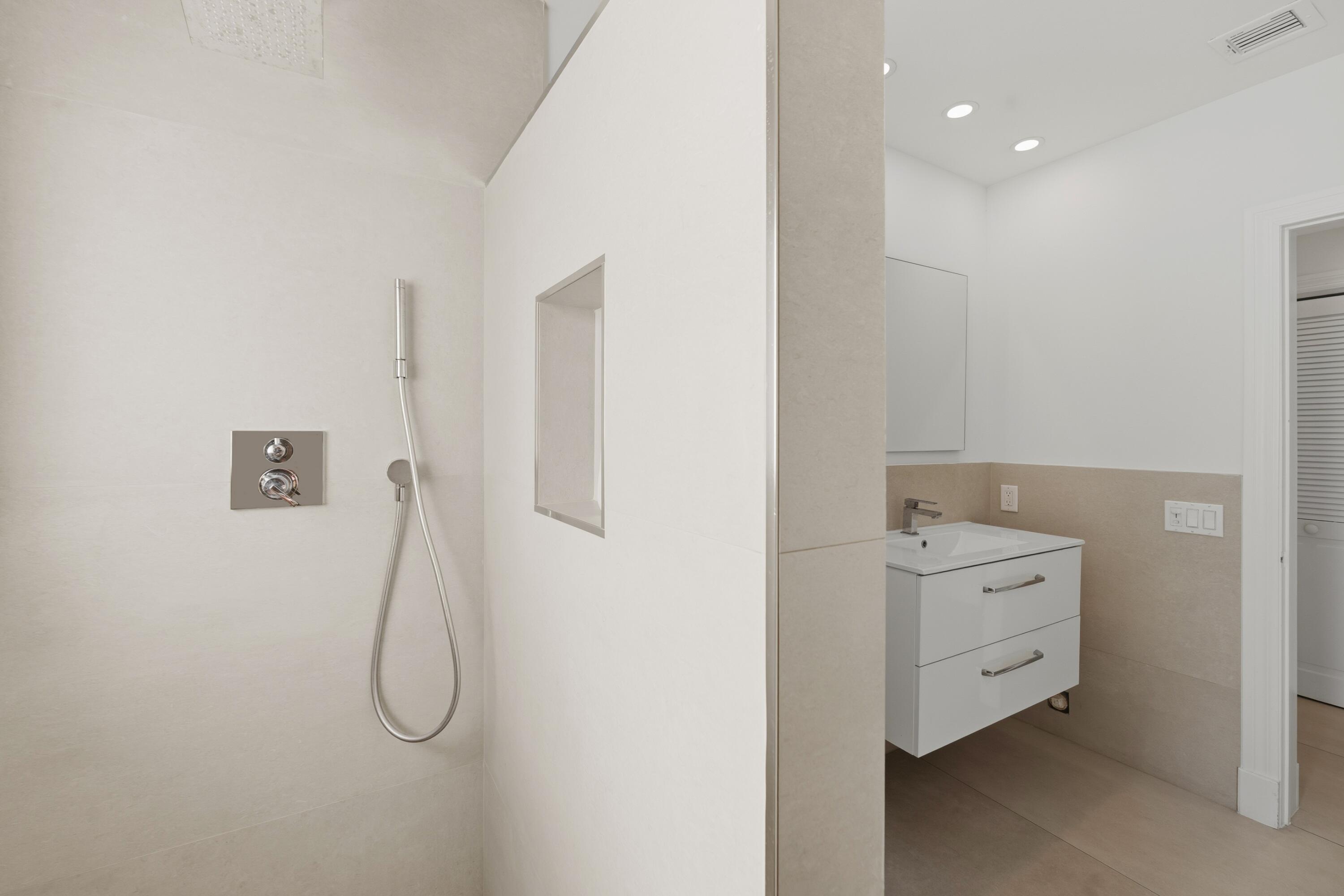 SUNRISE - Residential