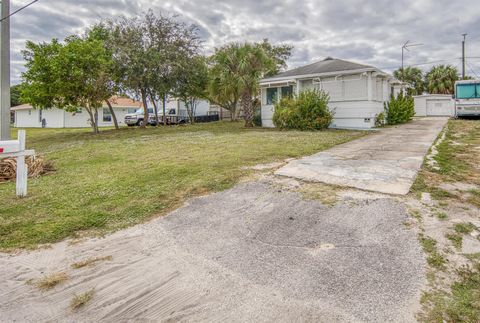 A home in Lake Worth