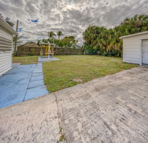 A home in Lake Worth