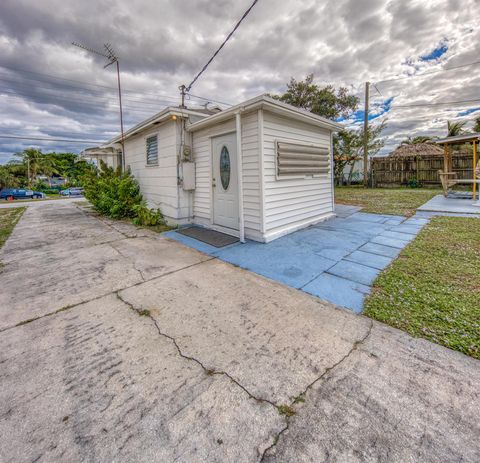 A home in Lake Worth