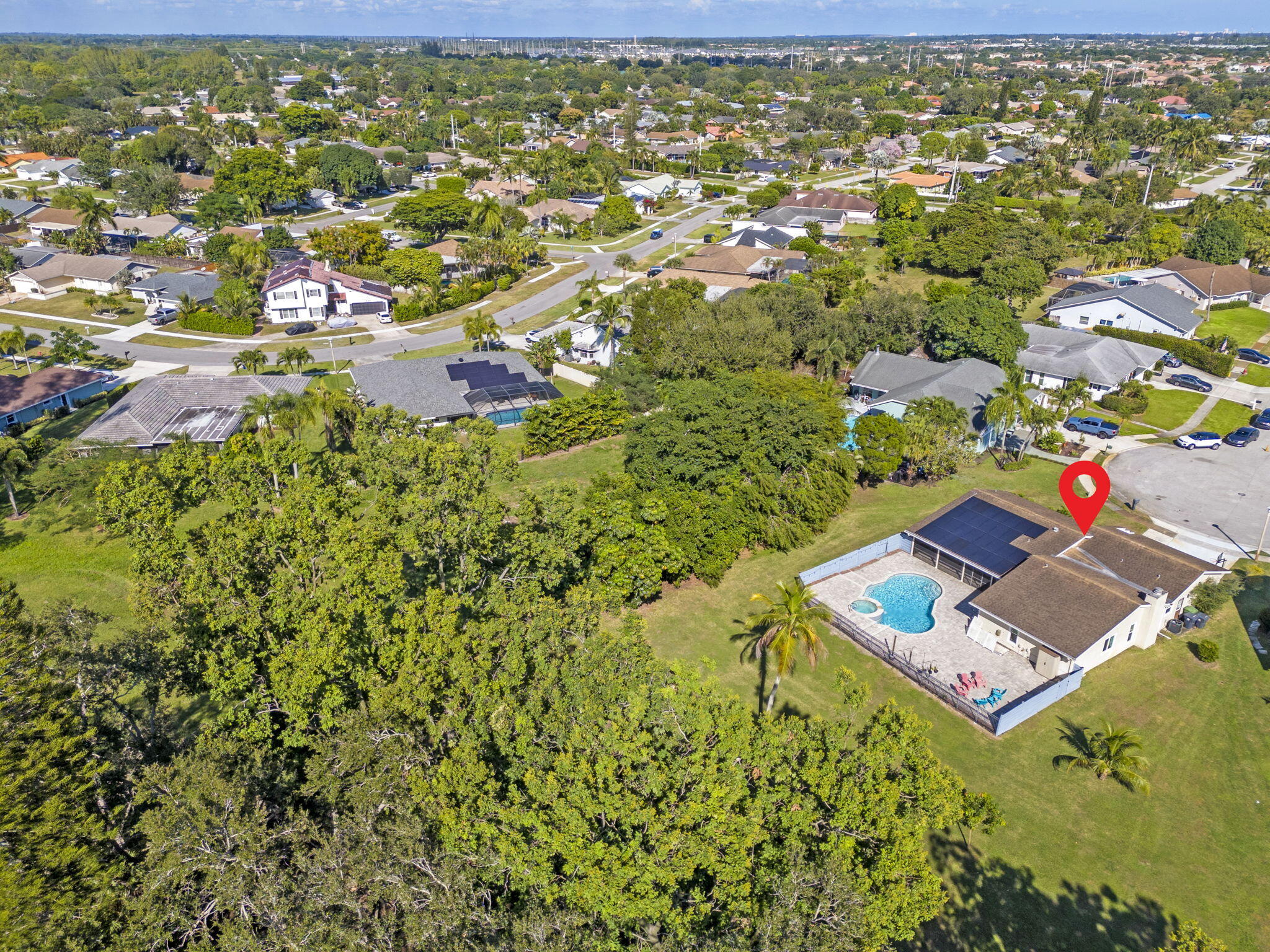 EASTWOOD OF WELLINGTON 3 - Residential