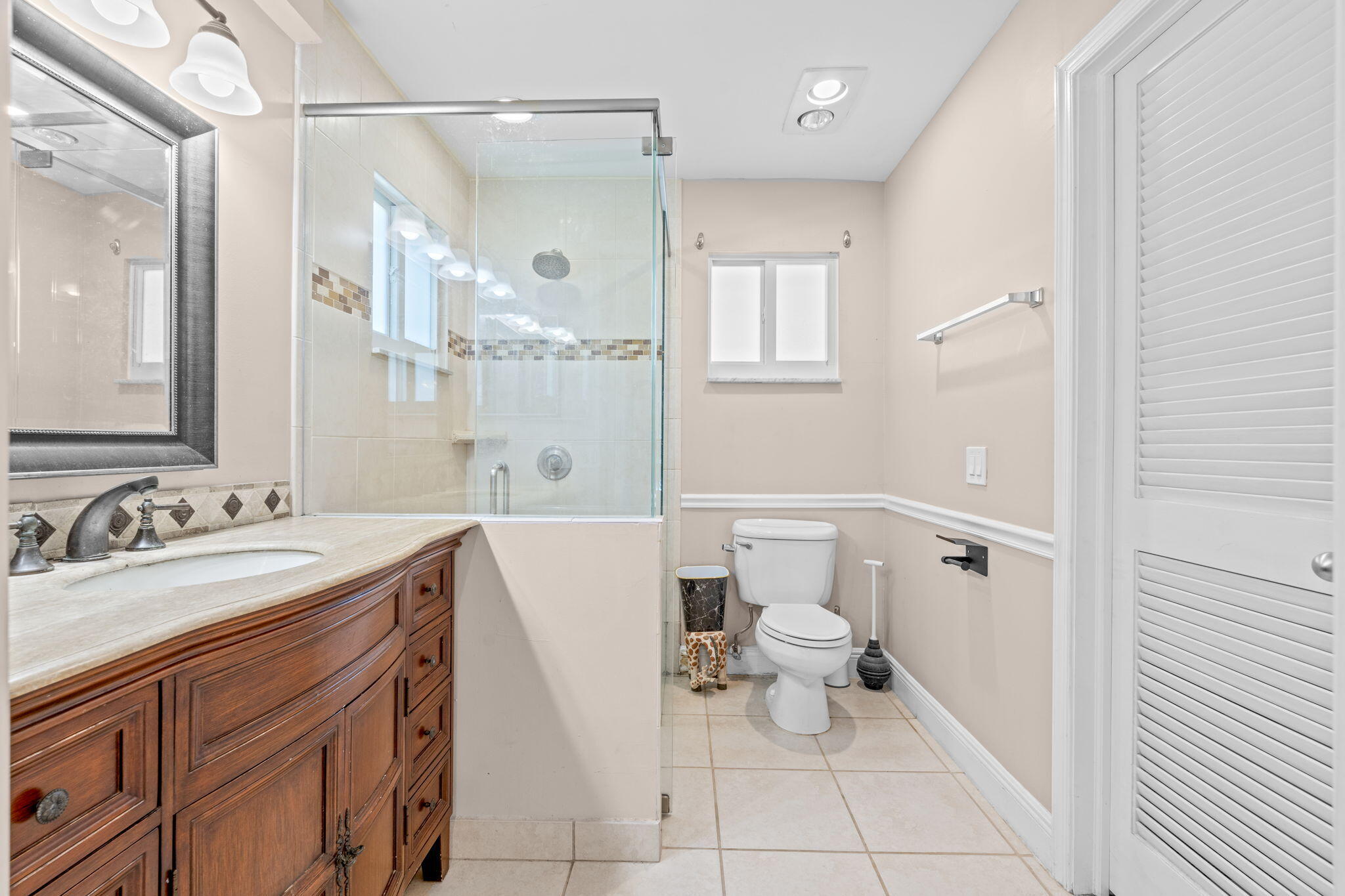 EASTWOOD OF WELLINGTON 3 - Residential