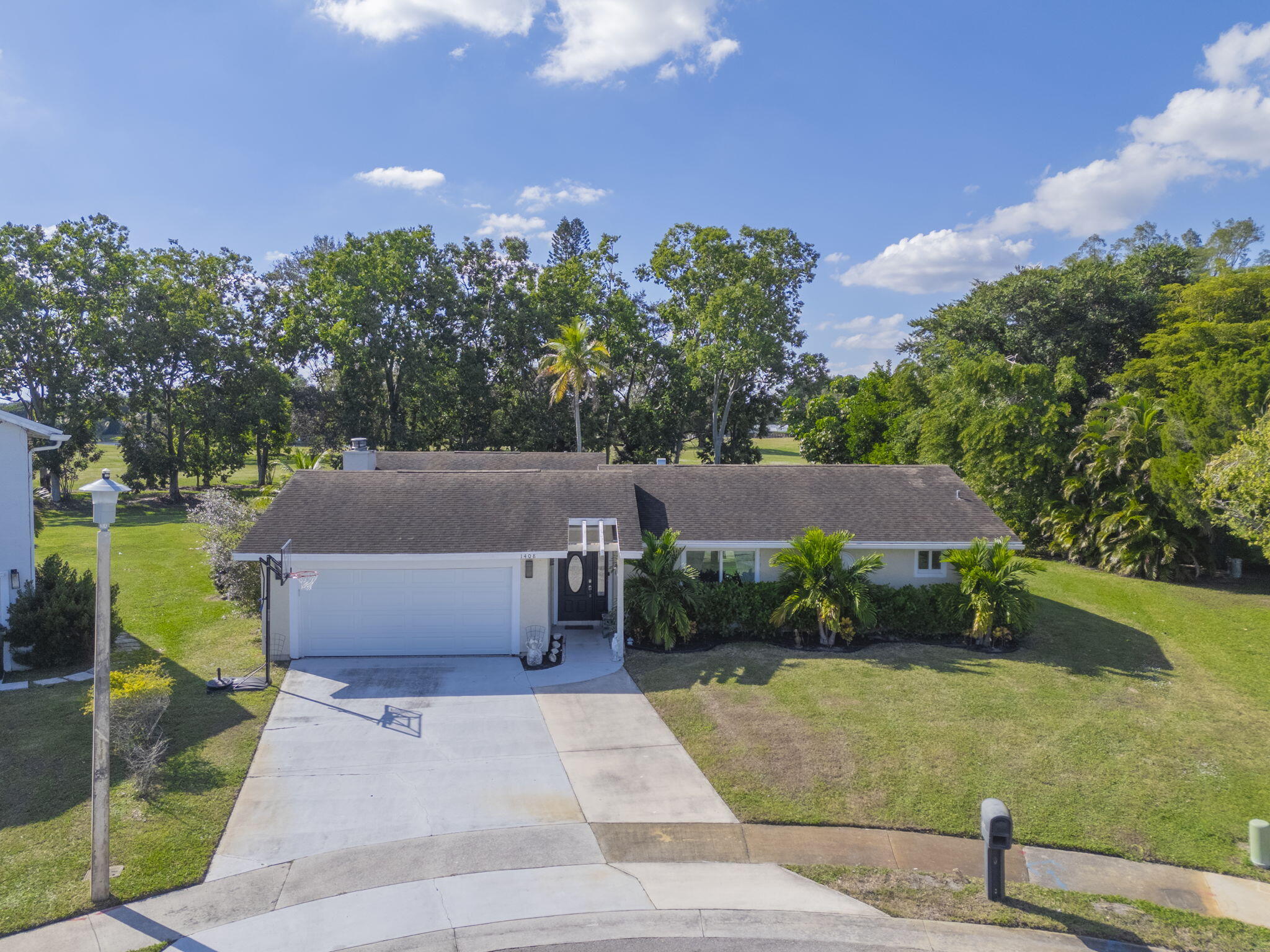 EASTWOOD OF WELLINGTON 3 - Residential