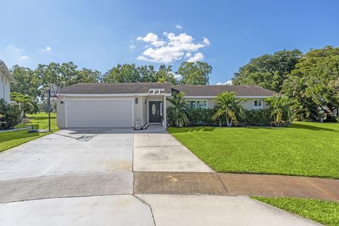 1408 Old Cypress Trail Wellington FL 33414