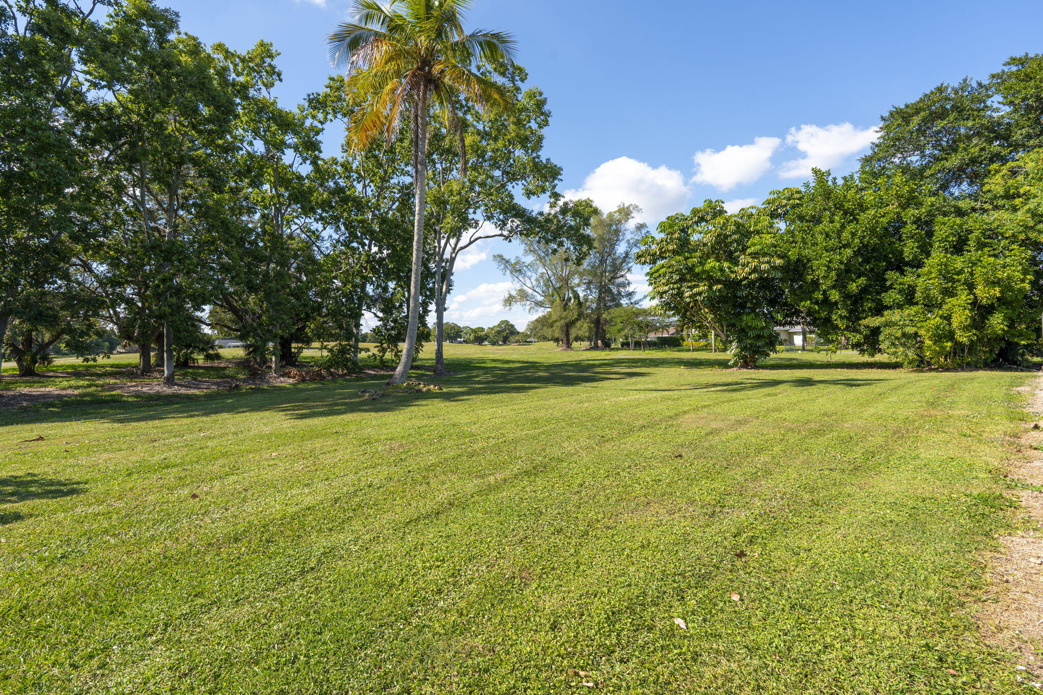 EASTWOOD OF WELLINGTON 3 - Residential