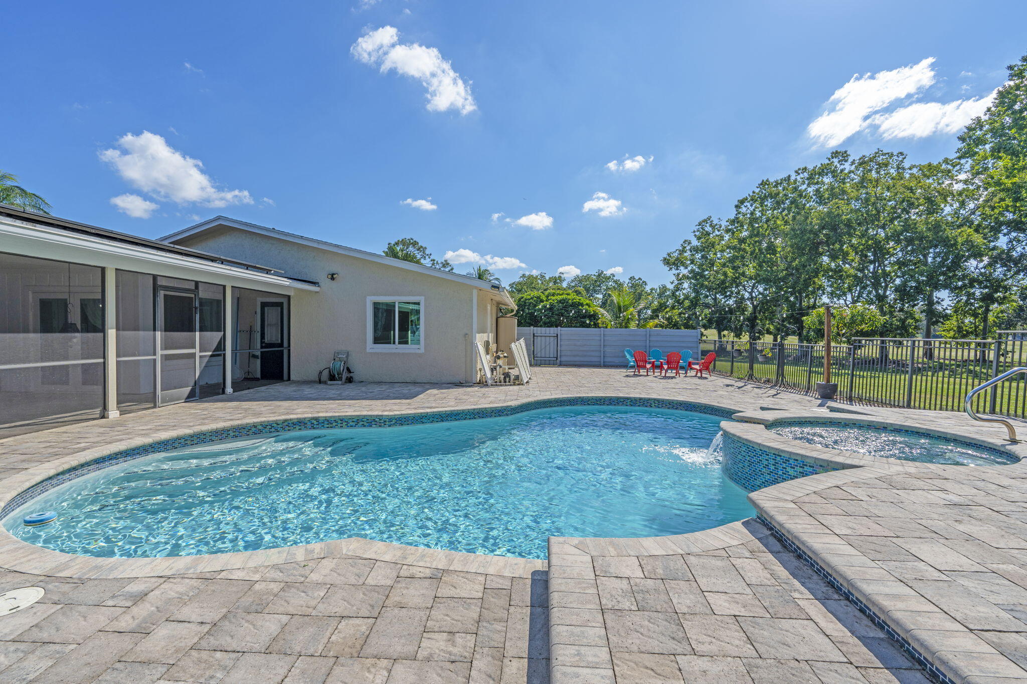 EASTWOOD OF WELLINGTON 3 - Residential