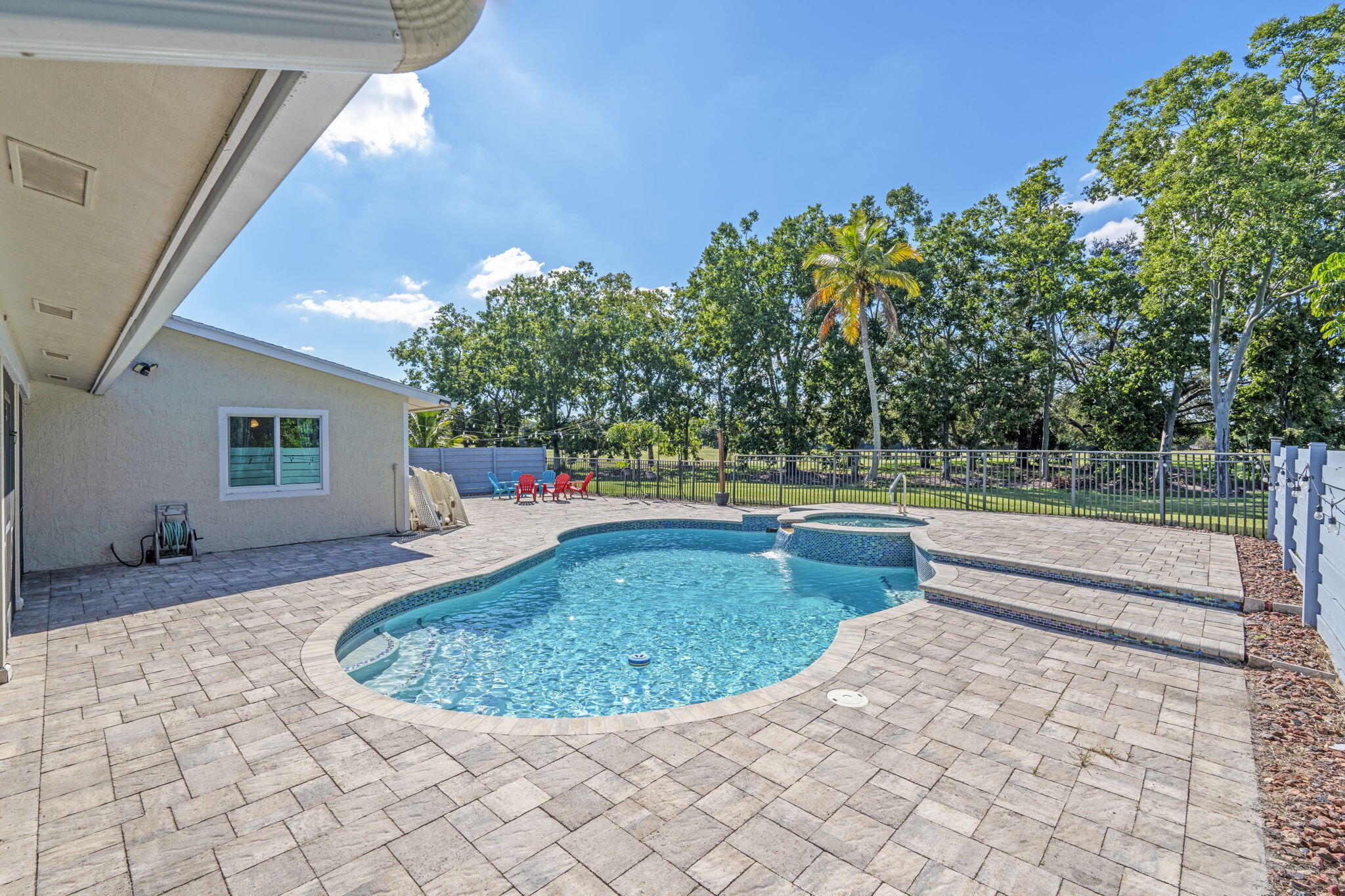 EASTWOOD OF WELLINGTON 3 - Residential