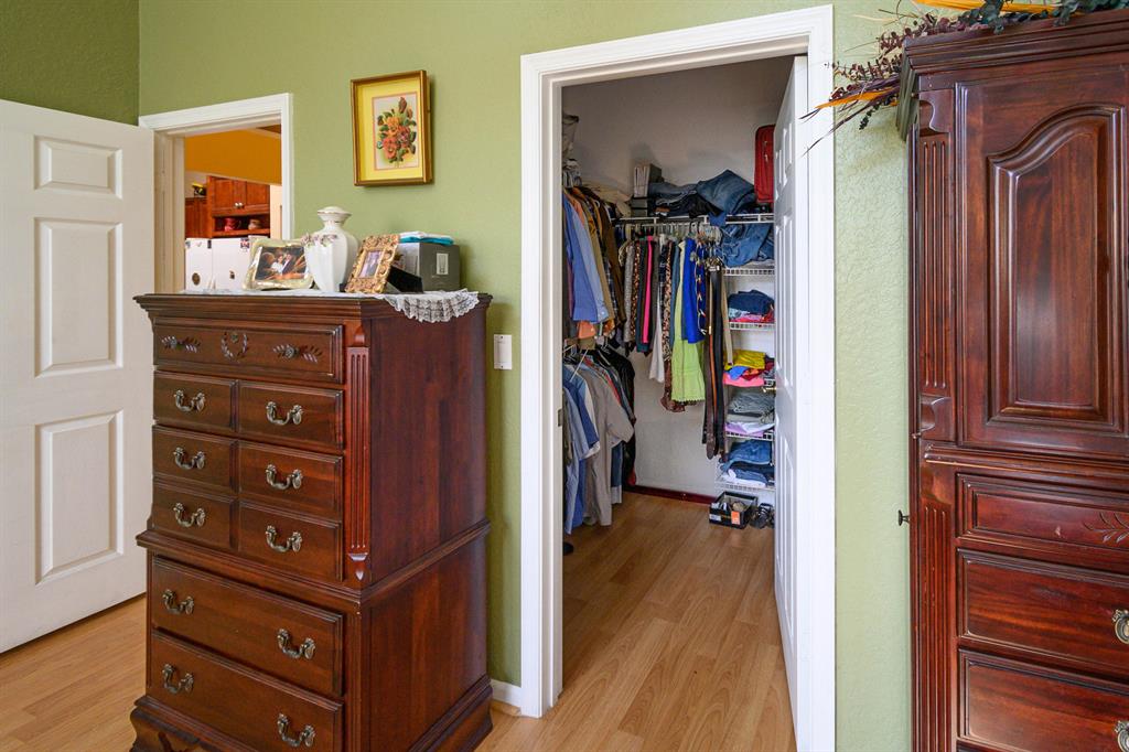 DILLMAN ROAD - Residential