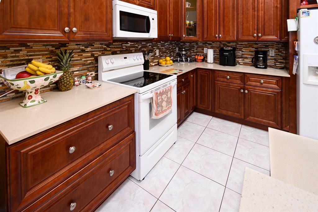 DILLMAN ROAD - Residential