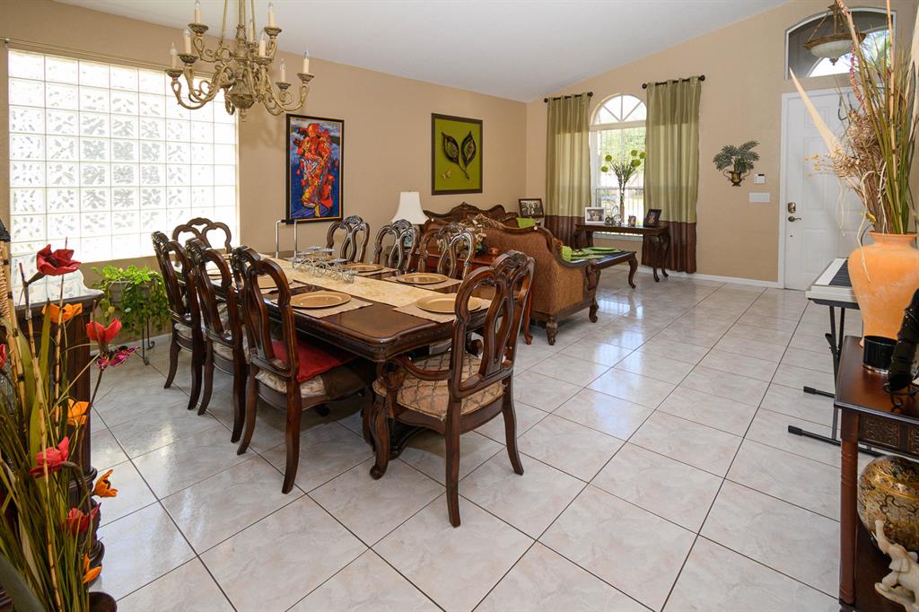 DILLMAN ROAD - Residential