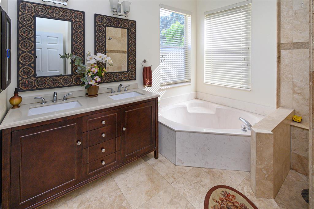 DILLMAN ROAD - Residential