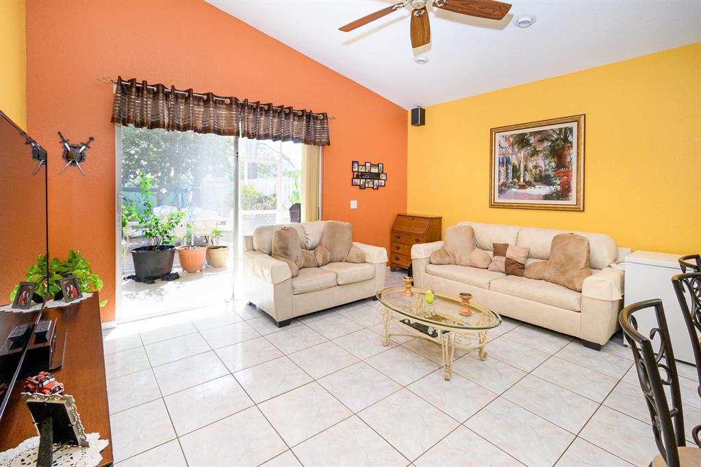 DILLMAN ROAD - Residential