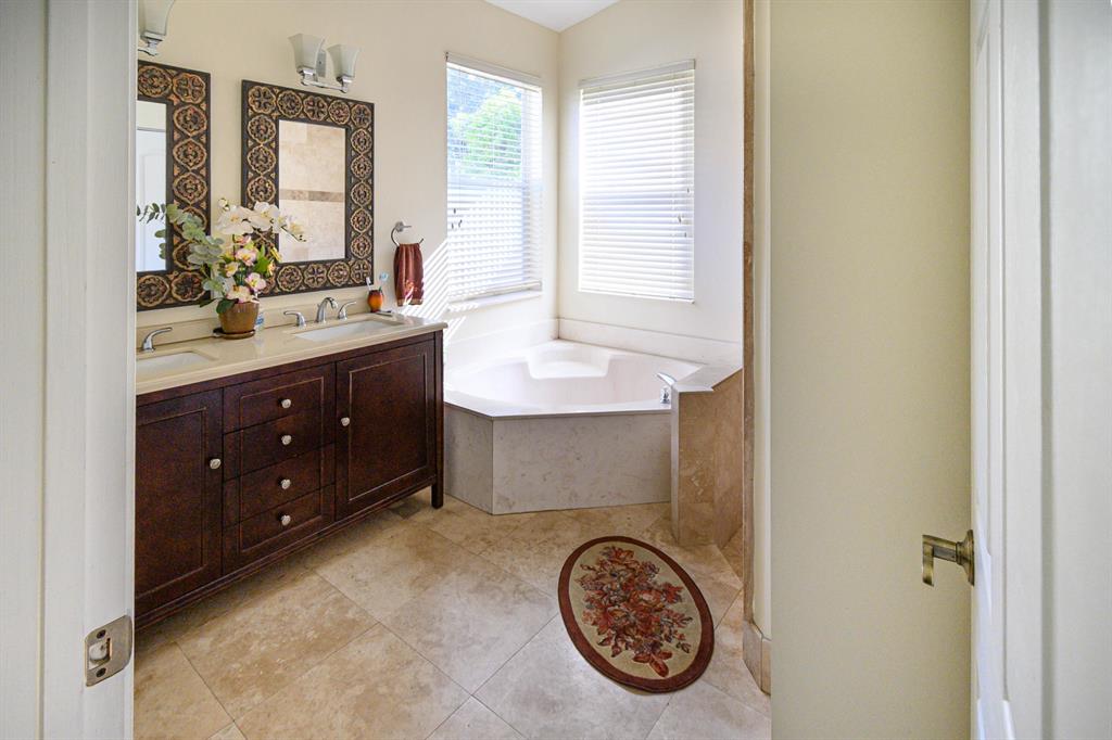 DILLMAN ROAD - Residential