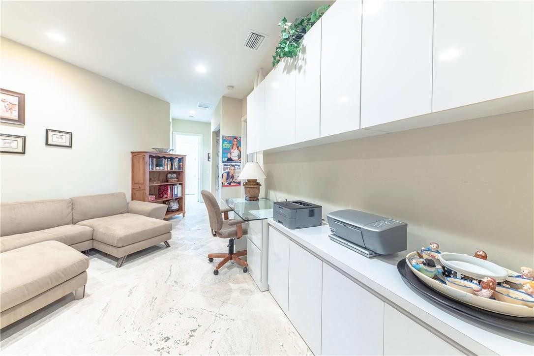 Cypress Head - Residential