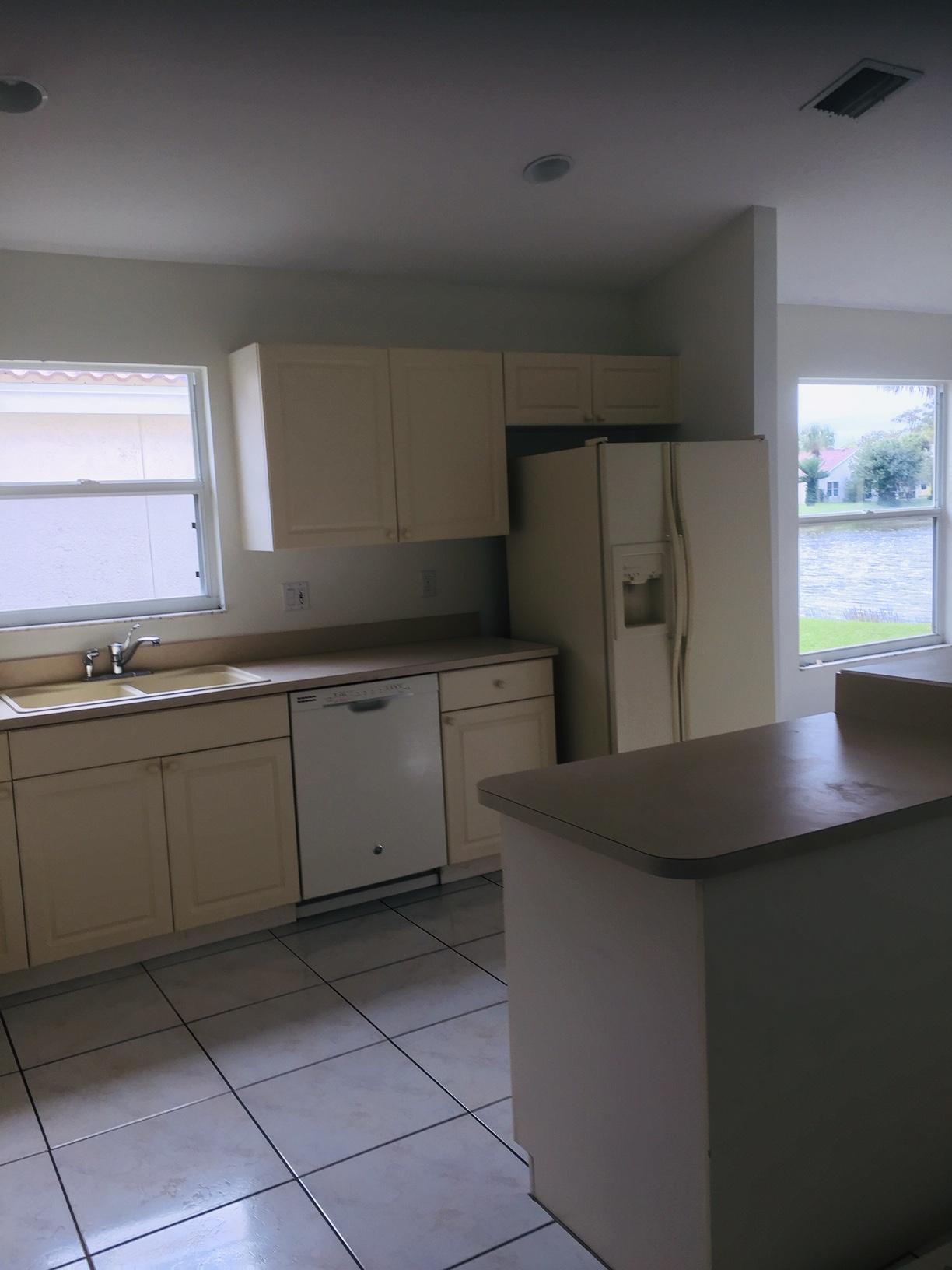 SARATOGA AT ROYAL PALM 5 - Residential Lease